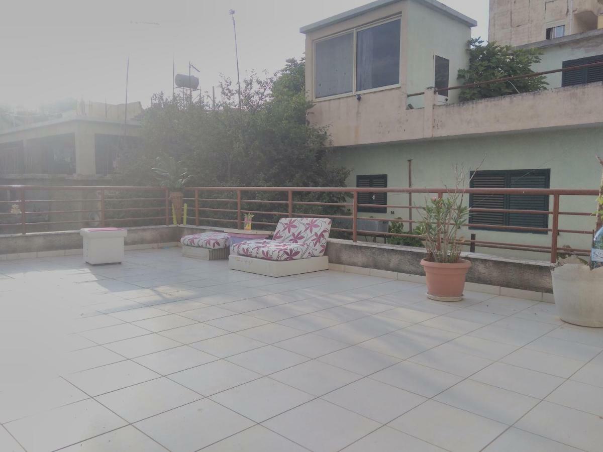 Queen Hostel Durrës Eksteriør bilde
